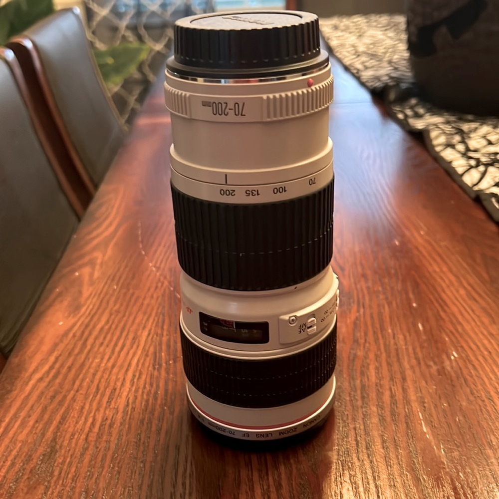Canon CF 70-200mm F/4L USM Lens